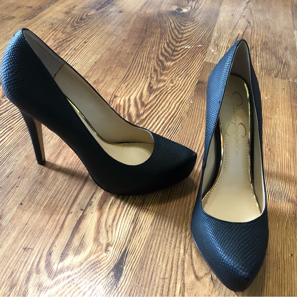 Jessica simpson leather black heel pump